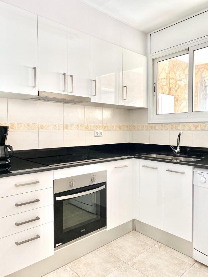 Appartement Devant La Plage Roses Kültér fotó