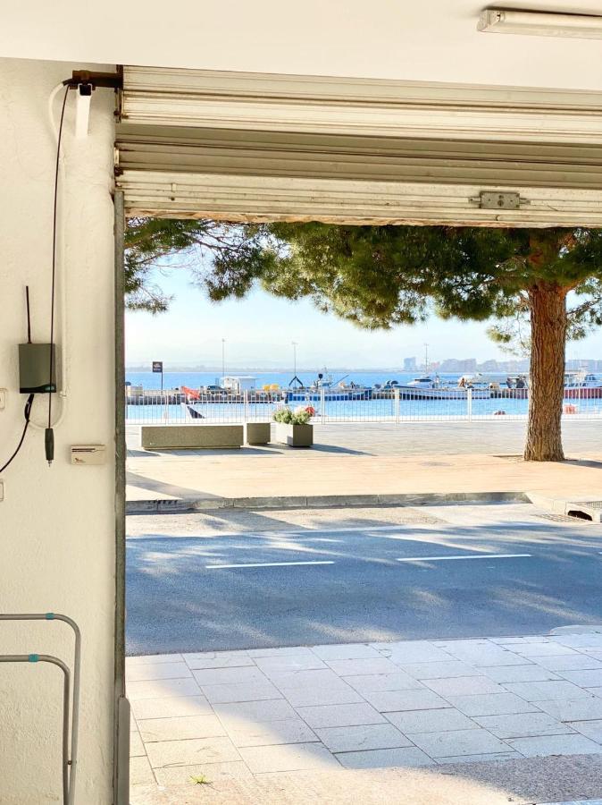 Appartement Devant La Plage Roses Kültér fotó