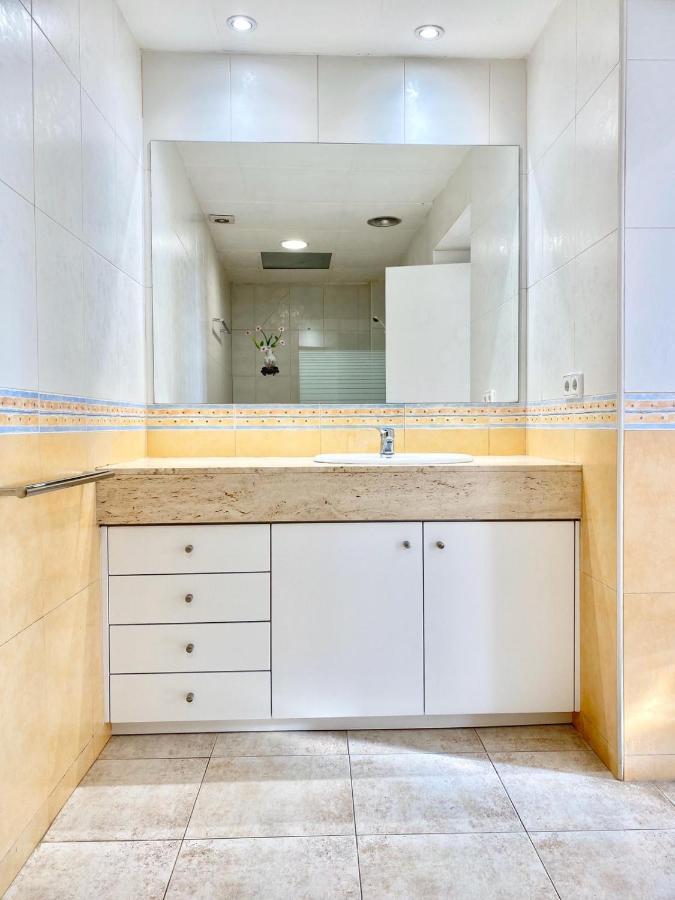 Appartement Devant La Plage Roses Kültér fotó