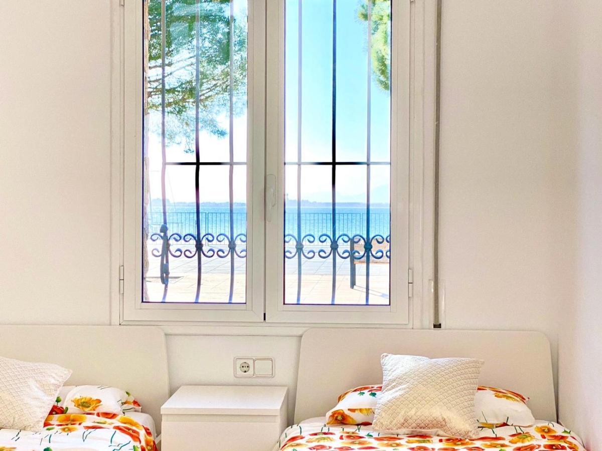 Appartement Devant La Plage Roses Kültér fotó